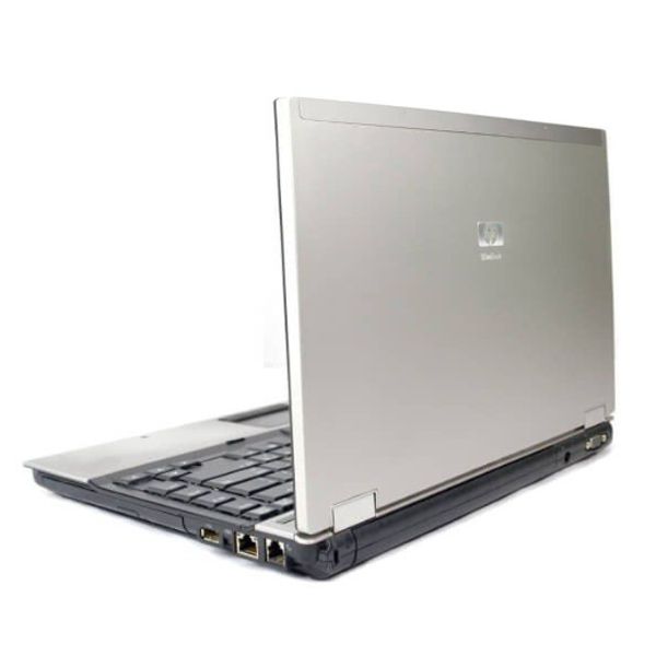 Hp elitebook 8530p(Intel Core2Duo P8600/2.4 GHz/4GB/120GB SSD/Intel HD Graphics/15,4')