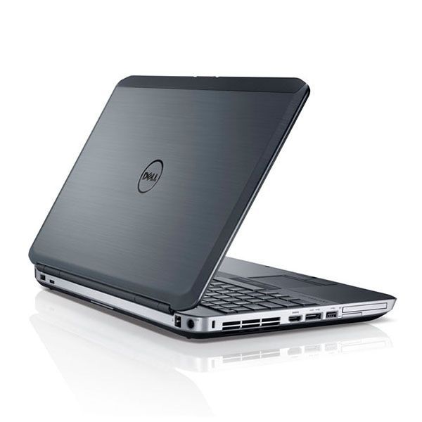 Dell latitude 5520 (Intel Core i7-2620M/2.7 GHz/4GB/120GB SSD/Intel HD Graphics/15,6'/No Camera)